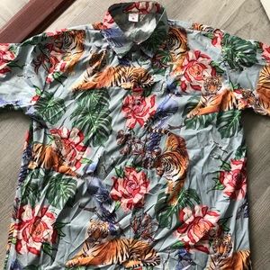 Hawaian shirt Brand New🔥